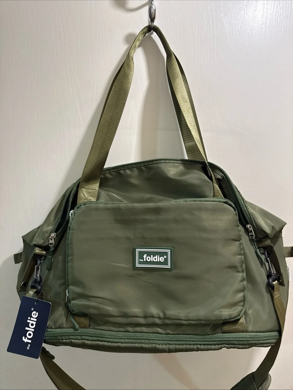 Foldie Olive Green Men’s Duffel Bag with Multiple Compartments
